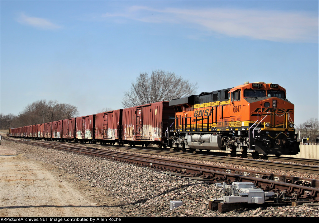 BNSF 6847